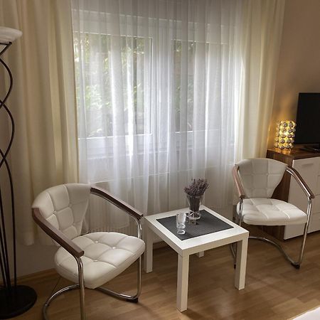 Apartments Und Zimmer Gaestehaus Matthias Dresden Dış mekan fotoğraf
